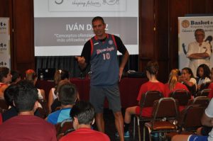 Iván Déniz - Colegio Hispano Inglés